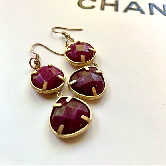 Vintage Matte Gold And Plum Stone Earrings - Picture 4 of 9